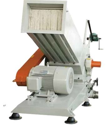 Low Noise 1200kg/H Pet Bottle Scrap Waste Plastic Crusher Machine