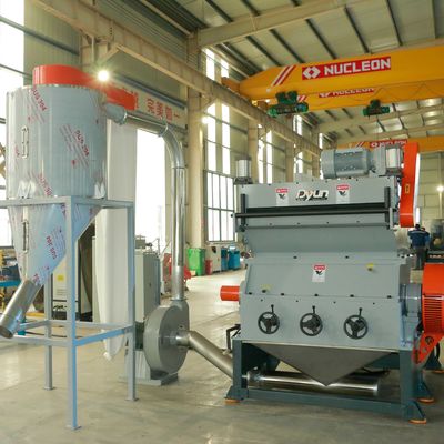 Waste Plastic Recycling Machine 500kg/H PET PP PVC PS PC Plastic Sheet Shredder